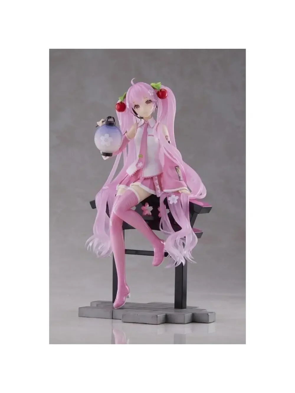 Taito Hatsune Miku Sakura Miku Lantern Ver Coreful Figure Pink New Sakura 2021